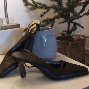 Salvatore Ferragamo Valentine's 2-inch7BLuxModernHeels